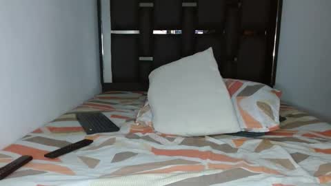 Snapshot of tomaz_18 chatting on 02/01/26, 04:00 tomaz_18 online show from 02/01/26, 04:00