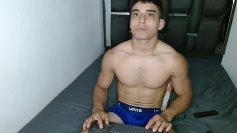 Snapshot of tomaz_18 chatting on 04/03/26, 11:47 tomaz_18 online show from 04/03/26, 11:47
