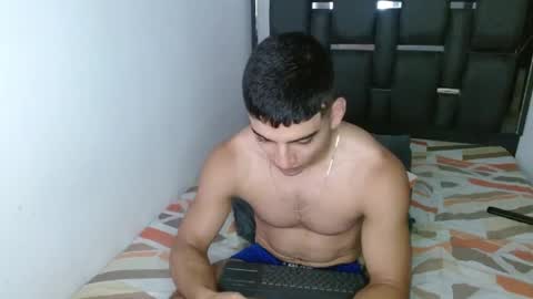 Snapshot of tomaz_18 chatting on 04/05/26, 05:54 tomaz_18 online show from 04/05/26, 05:54