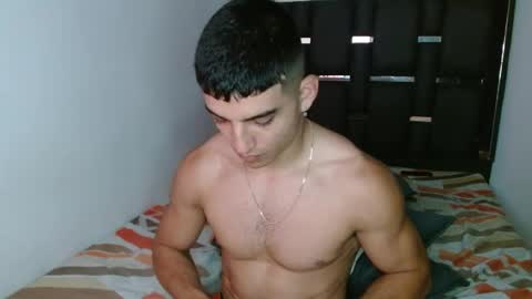 Snapshot of tomaz_18 chatting on 04/17/26, 12:13 tomaz_18 online show from 04/17/26, 12:13