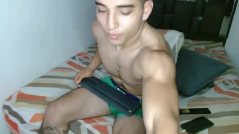 Snapshot of tomaz_18 chatting on 04/27/26, 02:04 tomaz_18 online show from 04/27/26, 02:04