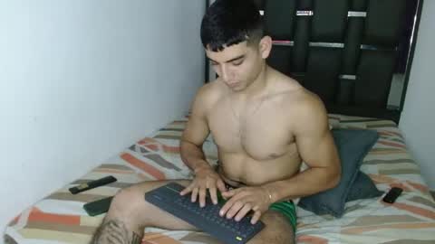 Snapshot of tomaz_18 chatting on 04/28/26, 02:10 tomaz_18 online show from 04/28/26, 02:10