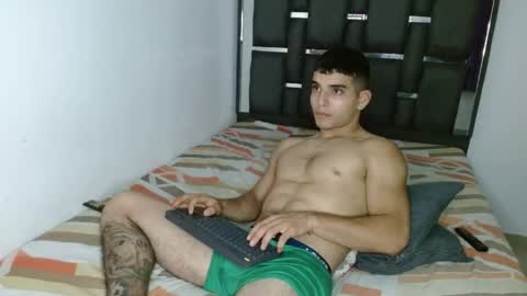 Snapshot of tomaz_18 chatting on 04/28/26, 02:27 tomaz_18 online show from 04/28/26, 02:27