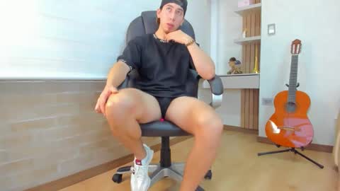 Tom Bardem online show from 11/24/25, 07:13