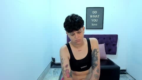Snapshot of tomboy_natali chatting on 04/02/26, 06:05 IAN SAYD online show from 04/02/26, 06:05