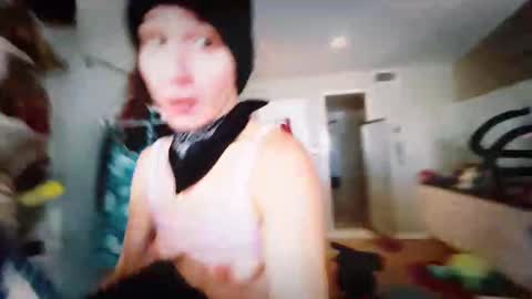 Snapshot of tomboy_titties chatting on 09/27/25, 04:56 tomboy_titties online show from 09/27/25, 04:56