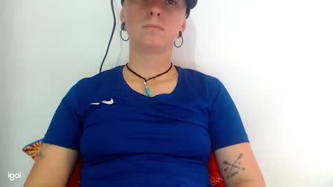 Blue online show from 12/02/24, 07:49