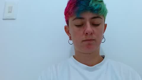 Blue online show from 11/11/25, 02:22