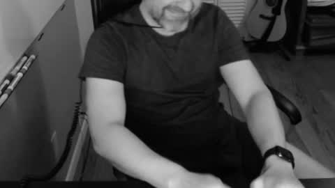 Snapshot of tombrockmoen2 chatting on 01/05/25, 05:41 tombrockmoen2 online show from 01/05/25, 05:41