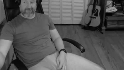 Snapshot of tombrockmoen2 chatting on 06/27/26, 04:50 tombrockmoen2 online show from 06/27/26, 04:50