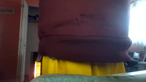 Snapshot of tomcat4848 chatting on 10/29/25, 08:21 tomcat4848 online show from 10/29/25, 08:21