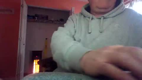 Snapshot of tomcat4848 chatting on 11/13/25, 05:12 tomcat4848 online show from 11/13/25, 05:12