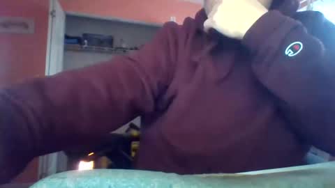 Snapshot of tomcat4848 chatting on 11/18/25, 05:28 tomcat4848 online show from 11/18/25, 05:28