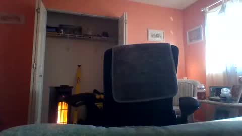 Snapshot of tomcat4848 chatting on 11/20/25, 05:56 tomcat4848 online show from 11/20/25, 05:56