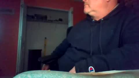 Snapshot of tomcat4848 chatting on 11/22/25, 11:15 tomcat4848 online show from 11/22/25, 11:15