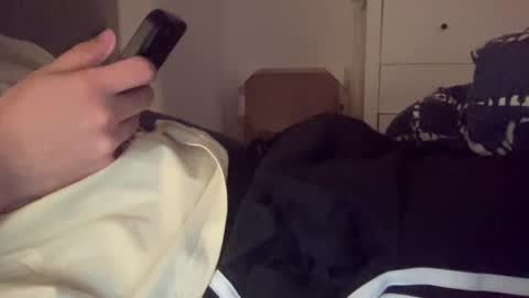 Snapshot of tomford321 chatting on 01/12/25, 06:27 tomford321 online show from 01/12/25, 06:27