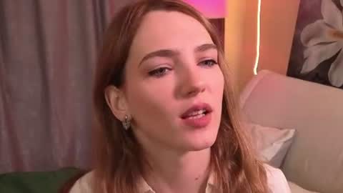 Lana online show from 08/05/26, 07:06