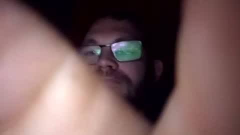 Snapshot of tomlaw1991 chatting on 11/04/25, 06:29 tomlaw1991 online show from 11/04/25, 06:29