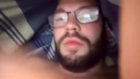 Snapshot of tomlaw1991 chatting on 11/12/25, 05:19 tomlaw1991 online show from 11/12/25, 05:19