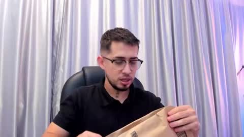 Tomas online show from 06/11/26, 12:14