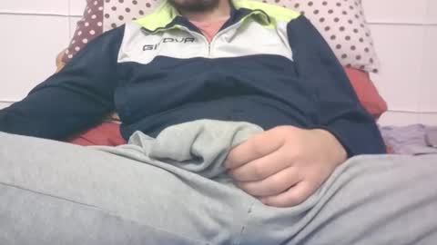 tommaso9046 online show from 01/05/25, 04:16