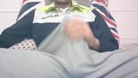 tommaso9046 online show from 01/19/25, 03:42