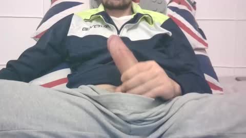 tommaso9046 online show from 02/02/25, 03:39