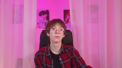 Snapshot of tommiehi chatting on 01/23/25, 05:35 Tommie online show from 01/23/25, 05:35