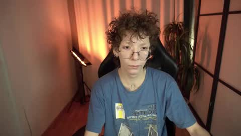 Snapshot of tommiehi chatting on 02/16/25, 05:37 Tommie online show from 02/16/25, 05:37