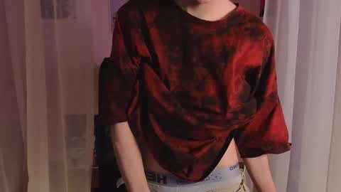 Snapshot of tommiehi chatting on 02/19/25, 06:00 Tommie online show from 02/19/25, 06:00