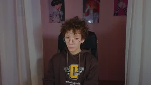 Snapshot of tommiehi chatting on 02/21/25, 05:46 Tommie online show from 02/21/25, 05:46