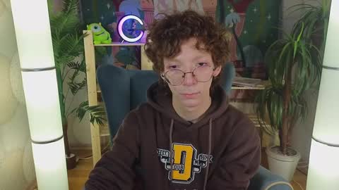 Snapshot of tommiehi chatting on 03/09/25, 05:44 Tommie online show from 03/09/25, 05:44