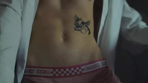 Snapshot of tommiehi chatting on 11/05/25, 05:29 Tommie online show from 11/05/25, 05:29