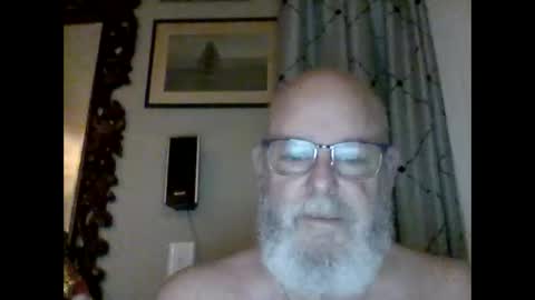 Snapshot of tommierose chatting on 01/22/25, 11:34 Tommie online show from 01/22/25, 11:34