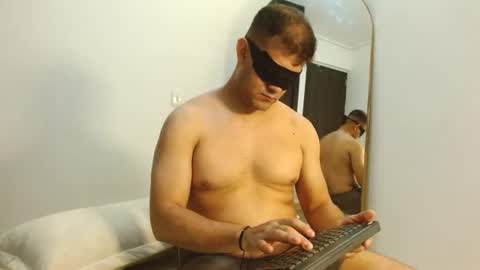 tomm online show from 07/22/26, 02:03