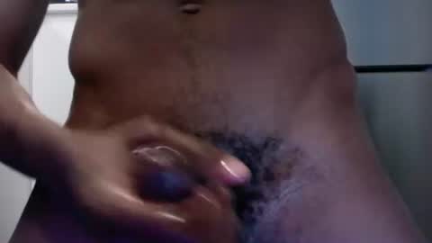 Snapshot of tommy_bunny chatting on 01/18/25, 07:48 TOMMY BUNNY online show from 01/18/25, 07:48