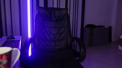  tommy burnzzz  online show from 02/11/25, 06:30