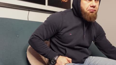  tommy burnzzz  online show from 02/25/25, 05:41