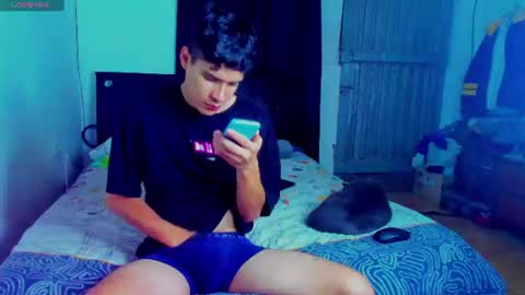 Snapshot of tommy_carlos chatting on 06/17/26, 11:05 online show from 06/17/26, 11:05