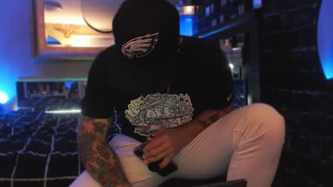 Tommy online show from 10/26/25, 09:04