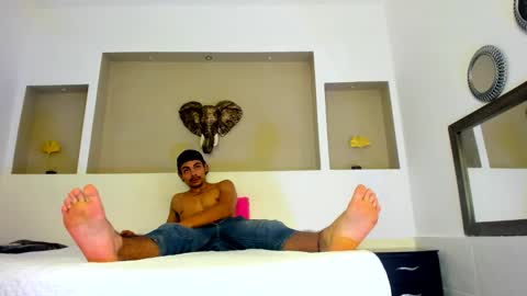 Tommy online show from 11/07/25, 02:17