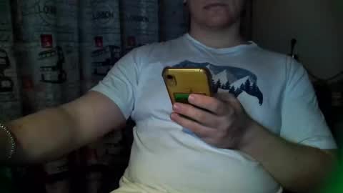 Snapshot of tommy_li_2 chatting on 12/01/24, 08:31 Tommi Li online show from 12/01/24, 08:31