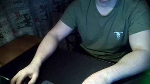 Snapshot of tommy_li_2 chatting on 01/19/25, 06:21 Tommi Li online show from 01/19/25, 06:21