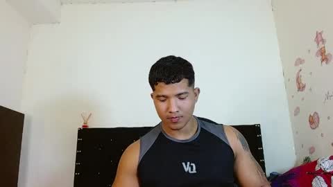 Snapshot of tommy_montana57935 chatting on 04/05/26, 03:15 tommy and merida online show from 04/05/26, 03:15