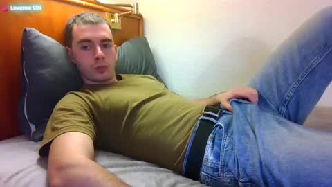 Snapshot of tommy_rafs chatting on 03/14/26, 05:29 Thomas online show from 03/14/26, 05:29