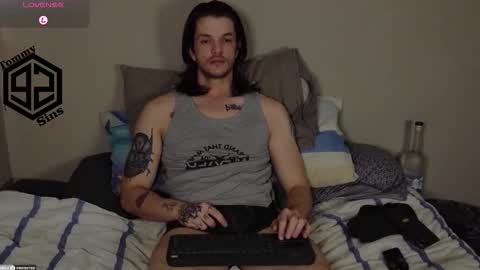 Tommy Sins online show from 11/05/25, 05:02