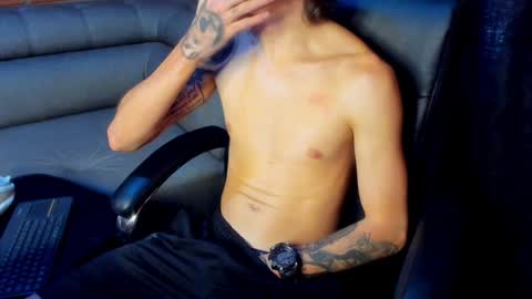 Snapshot of tommy_slater chatting on 01/13/25, 06:49 Tommy Slater online show from 01/13/25, 06:49