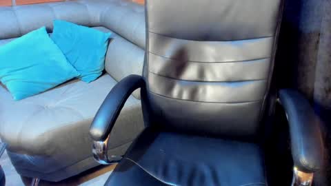 Snapshot of tommy_slater chatting on 01/29/25, 11:14 Tommy Slater online show from 01/29/25, 11:14