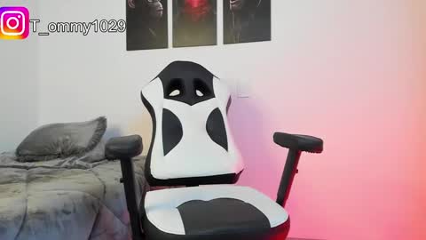 Tommy online show from 12/18/24, 03:26