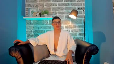 TOMMY WILD online show from 07/20/26, 03:10